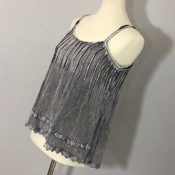 Earthbound Trading Co. {Gray} Tank Top Sleeveless - Picture 3 of 3